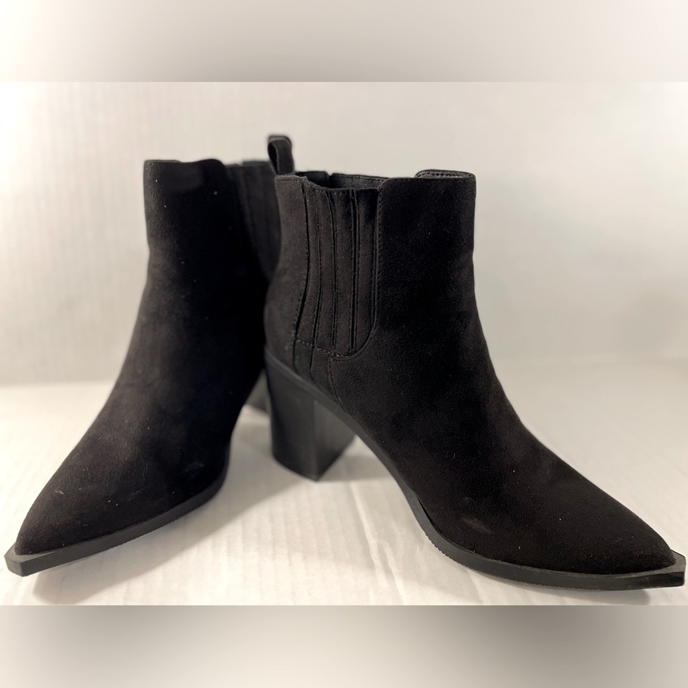 Imily Bela Women’s Pull On Black Faux Suede Ankle Boots, Size 8